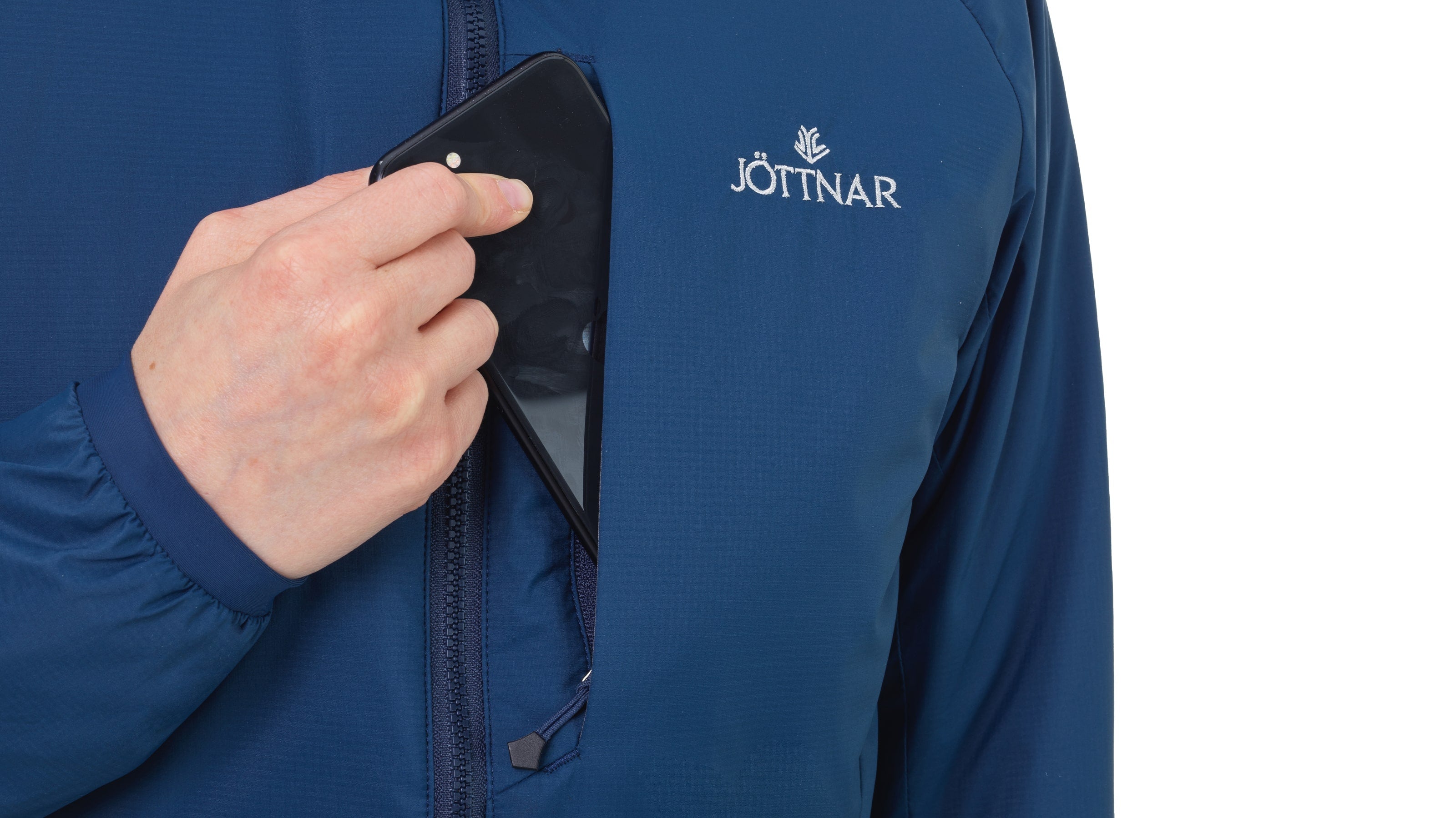 tech:Easy access external chest pocket for secure valuables storage.